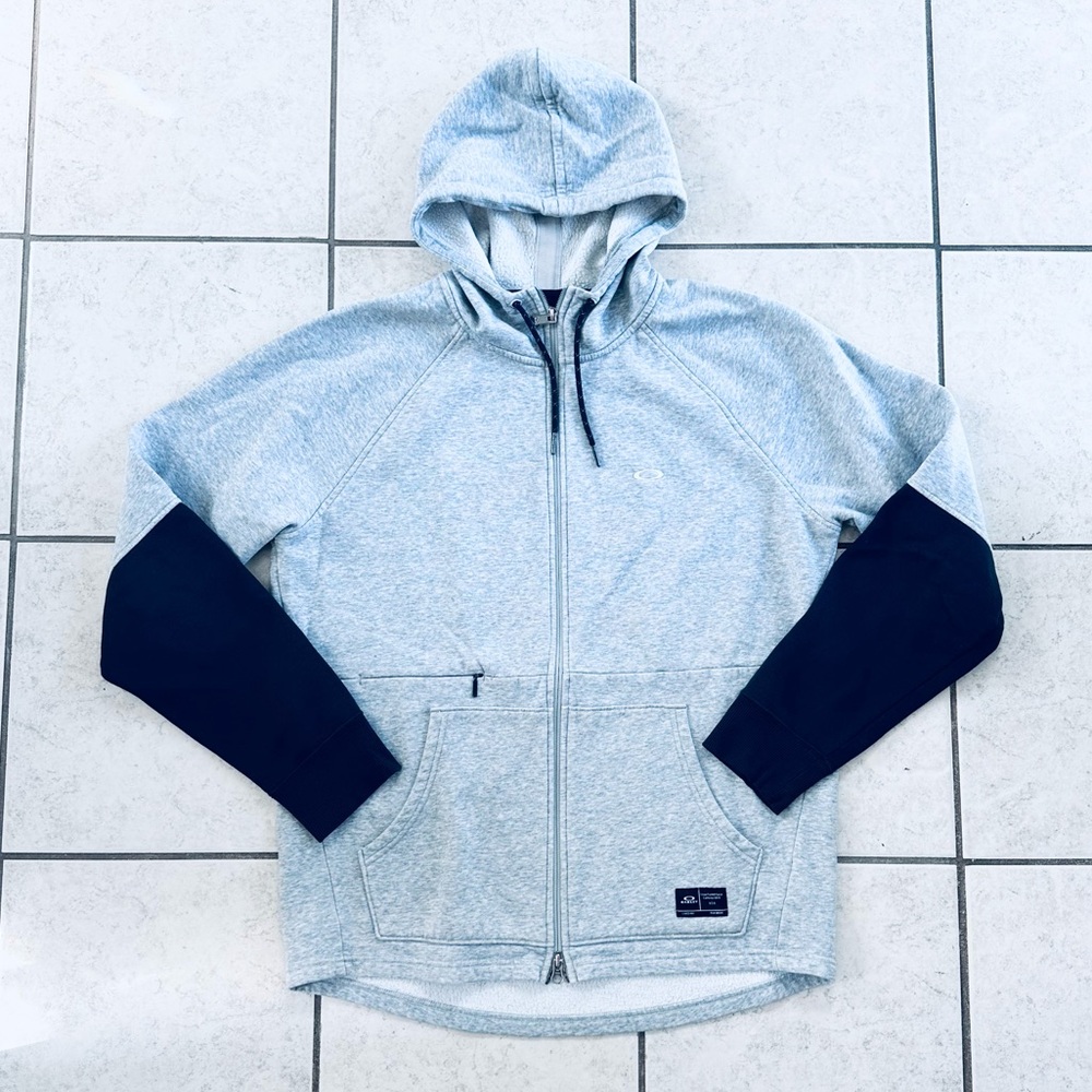 Oakley Hoodie Mens Large Gray/BLK Full Zip Sweatshirt Front Pockets Regular Fit